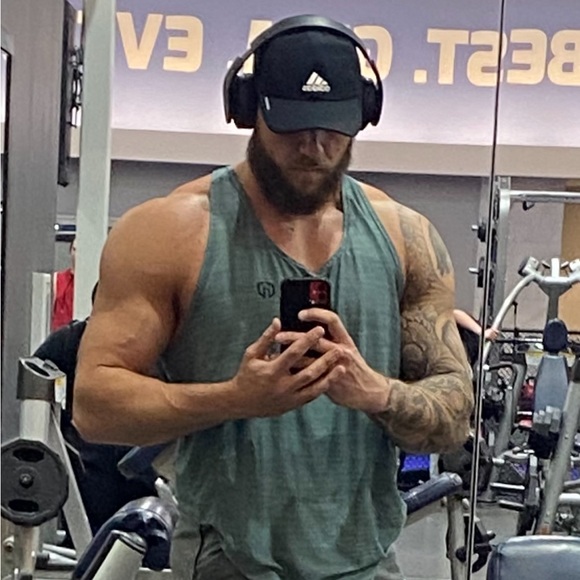 Meet your Posher, Lisa - Picture 7 of 8